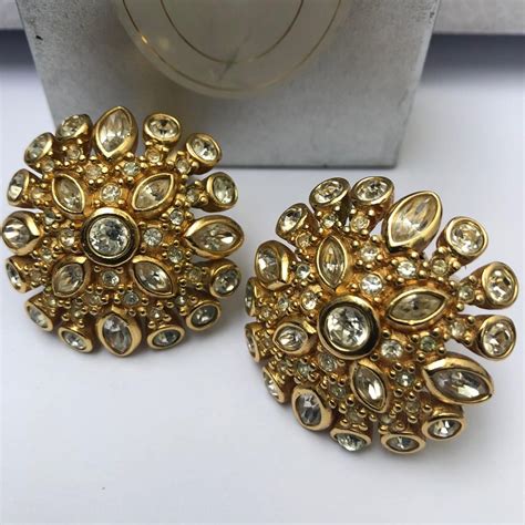 vintage christian dior earrings clip.